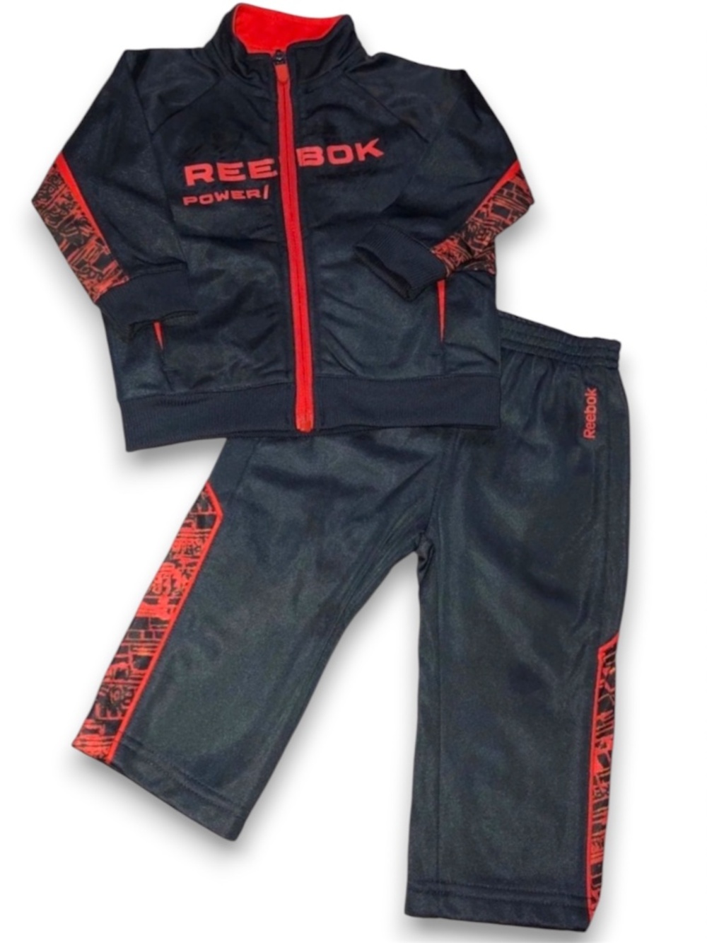 Reebok Tracksuit Outfit NWOT - Picture 2 of 6